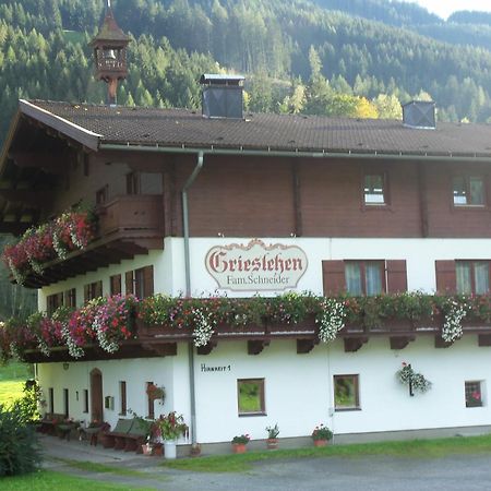 Bauernhof Grieslehen Bed & Breakfast ลีโอกัง ภายนอก รูปภาพ