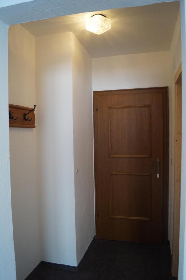 Bauernhof Grieslehen Bed & Breakfast ลีโอกัง ภายนอก รูปภาพ