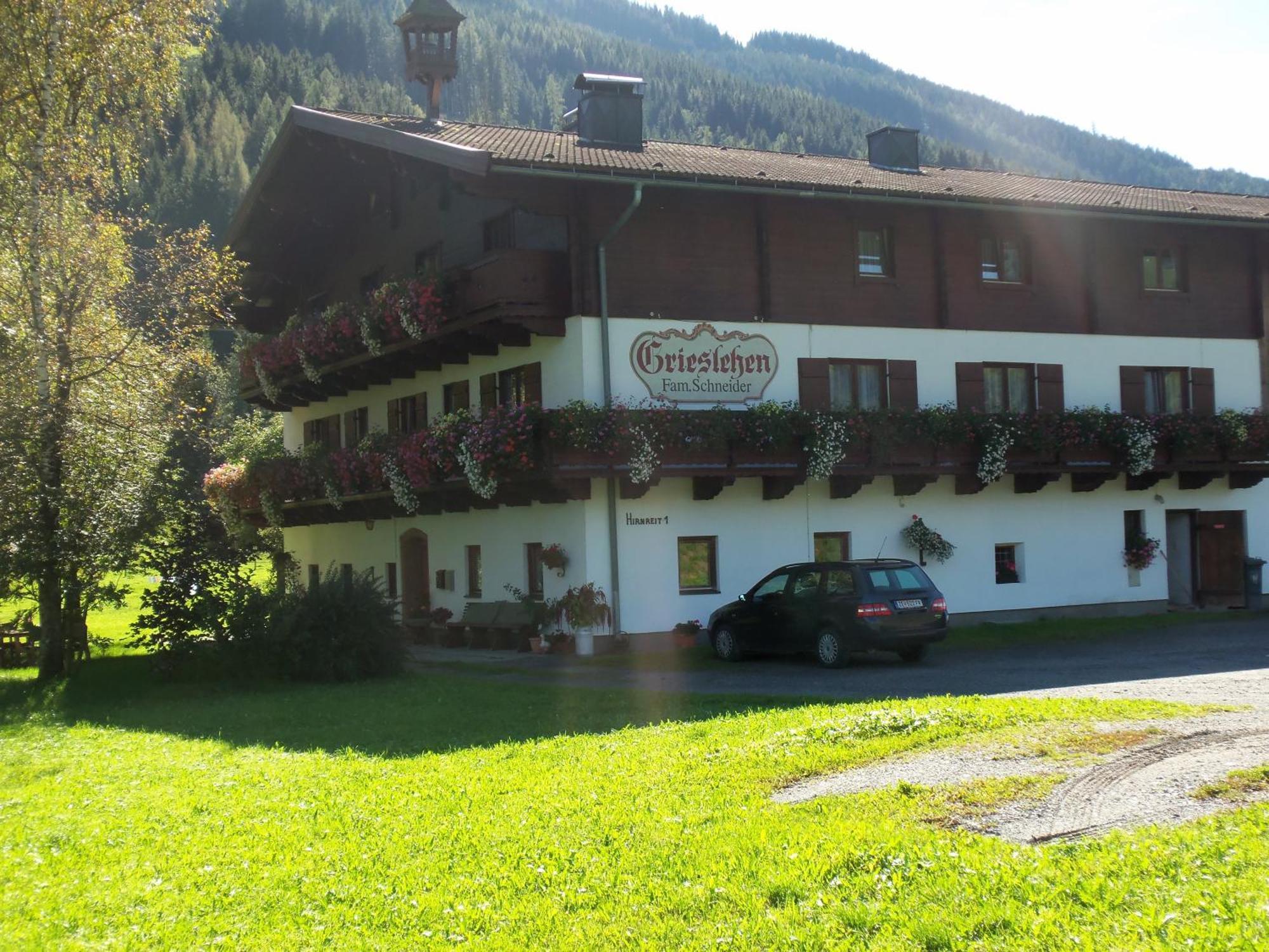 Bauernhof Grieslehen Bed & Breakfast ลีโอกัง ภายนอก รูปภาพ